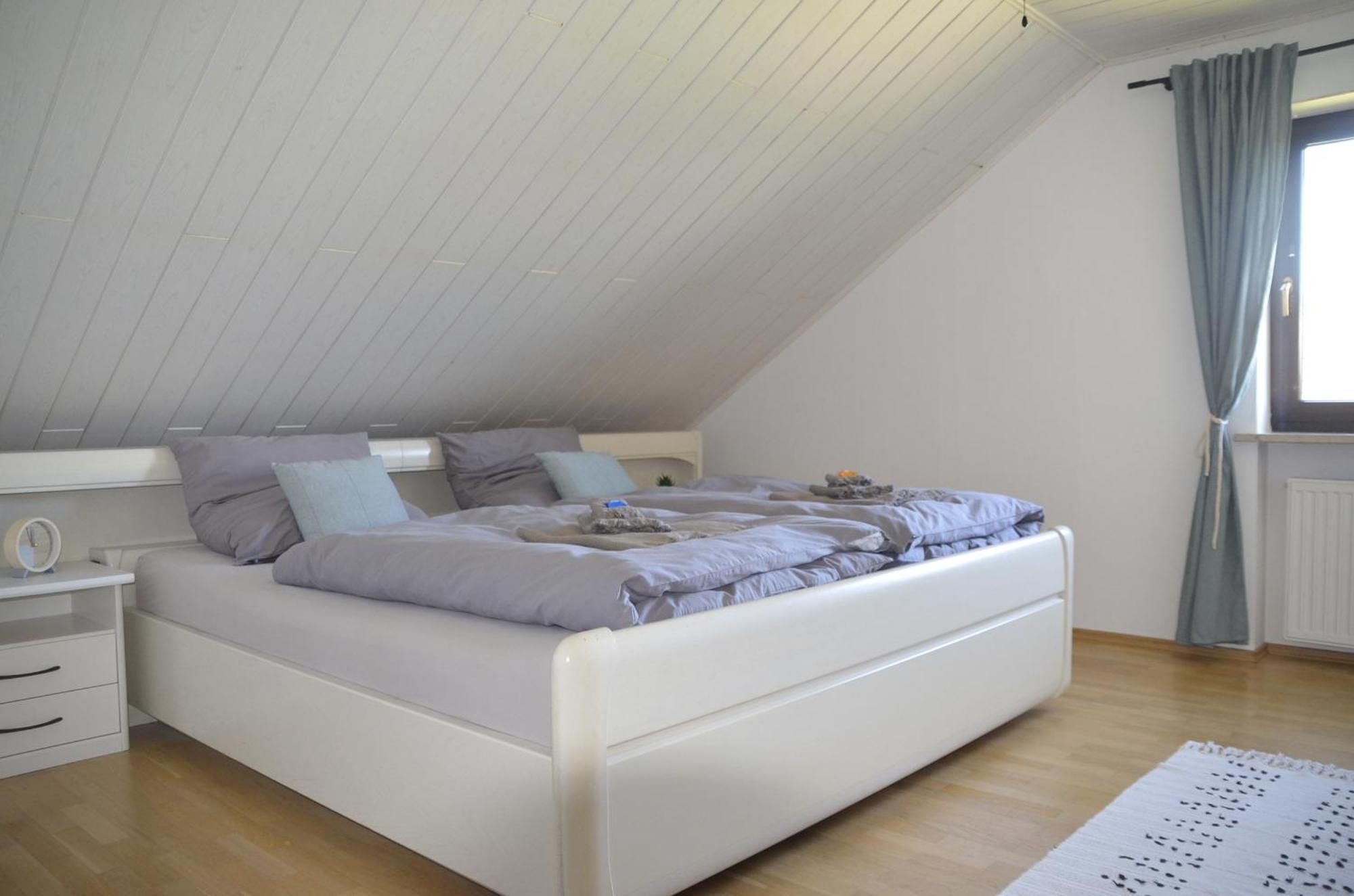 Ferienwohnung Brehm บัดชตาฟเฟลชไตน์ ภายนอก รูปภาพ